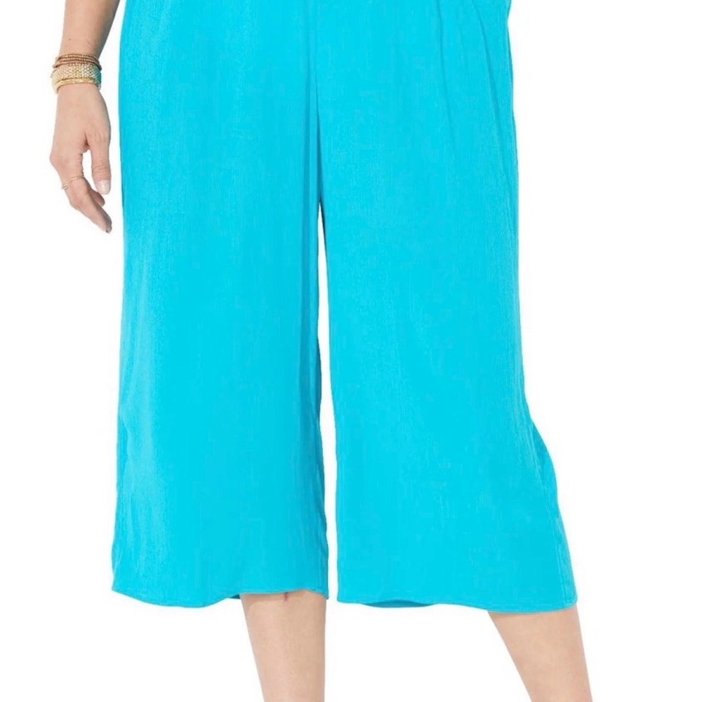 Catherine’s Blue Culotte Gauze Pants